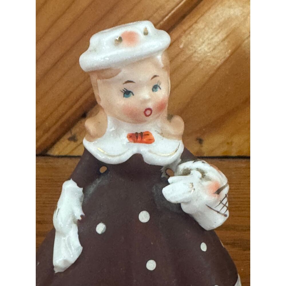 Vintage LEGO Japan Sunday Shopper Fancy Girl Figurine Salt Pepper Shakers - Picture 6 of 7